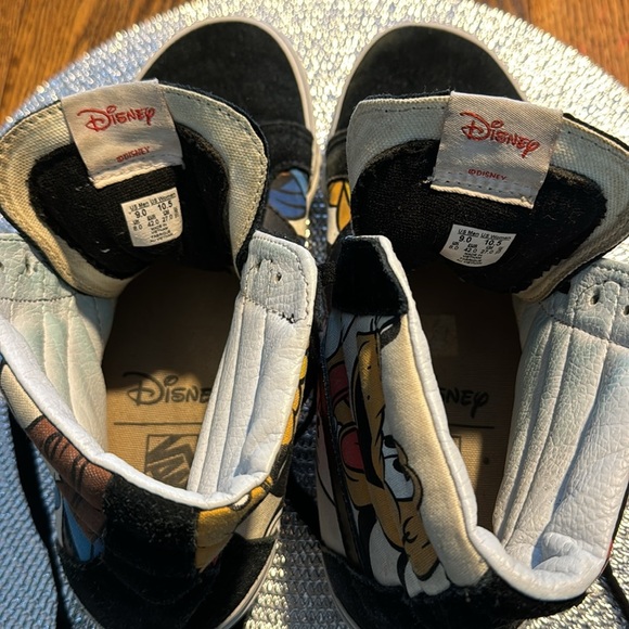 Vans Disney x Sk8 Hi Mickey and Friends Old Skool Sneakers Donald Duck Goofy - Picture 4 of 6